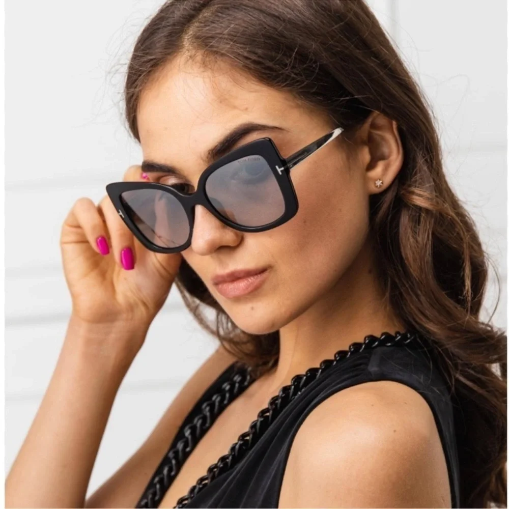 New! TOM FORD Sunglasses TF609 01C Gianna-02 54/20/140 Authentic NEW!!!